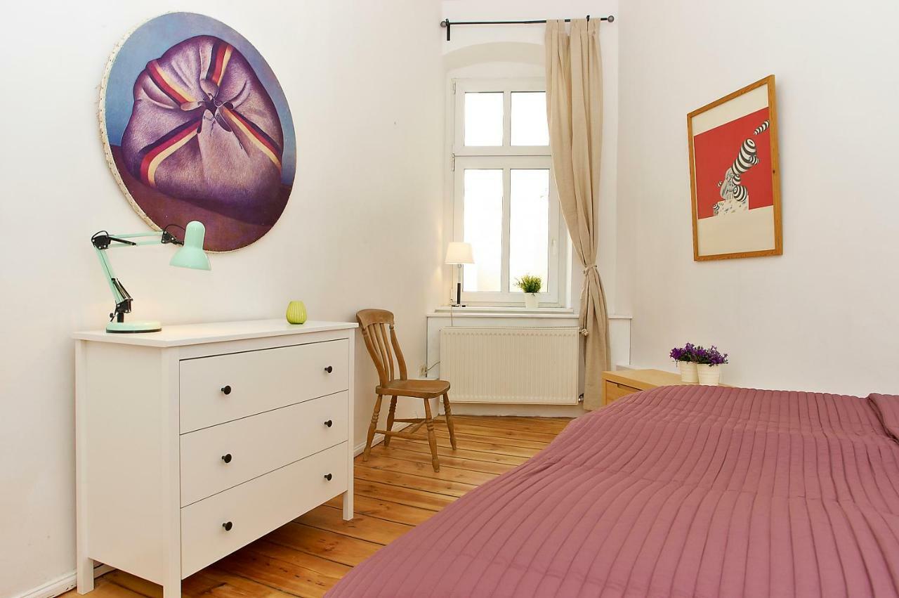Apartment Prenzlauer Allee Berlin Exteriör bild